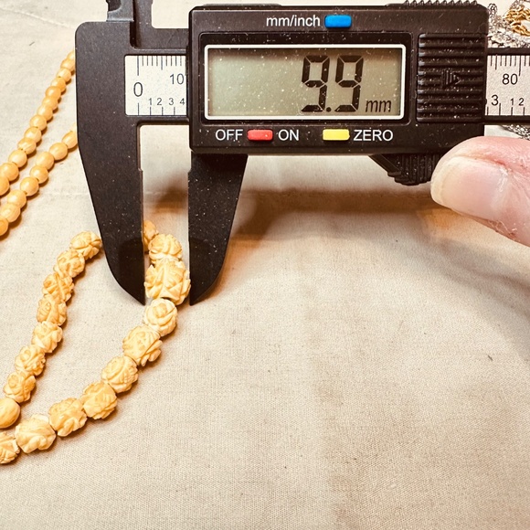 Tagua Nut Necklace Hand Carved Rose Beads Screw Clasp Vegetable Ivory Vintage - Picture 9 of 11